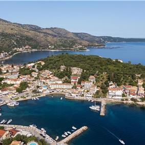 3 bedroom villa with heated pool in Kassiopi, Corfu, sleeps 6